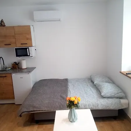 Sjesta 3*